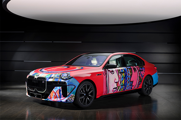 BMW to unveil unique i7 art car at Frieze Seoul 2025
