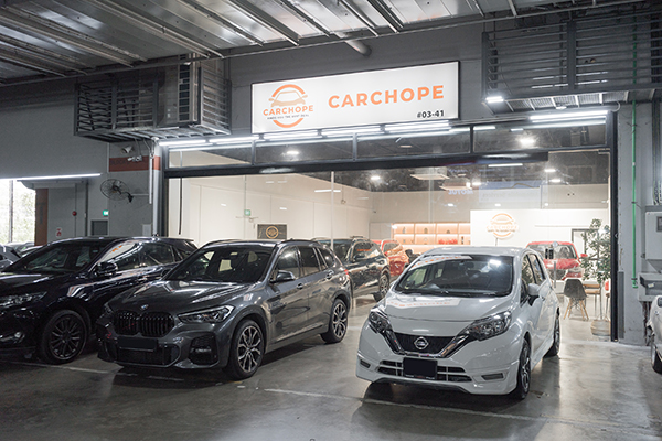 explore new car guides image