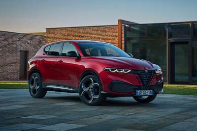 Alfa Romeo unveils the updated Tonale