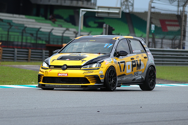 SKUber Race Team shines in championship debut