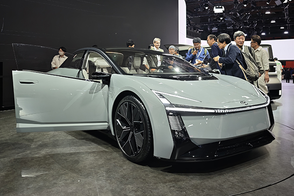 The future of Corolla previewed at 2025 Japan Mobility Show