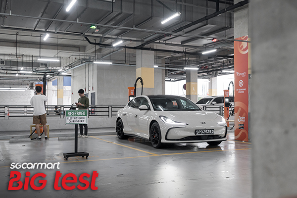 explore new car guides image