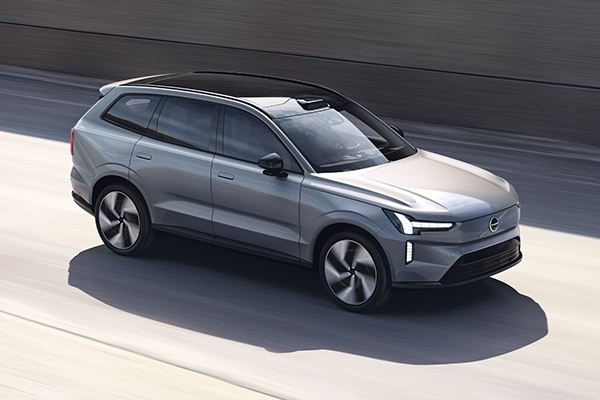 Volvo EX90 nets five-star rating in Euro NCAP safety tests