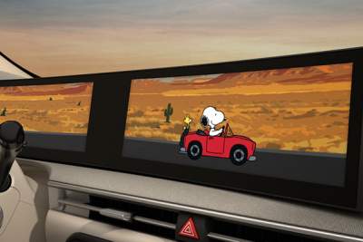 Hyundai takes Snoopy for a ride!