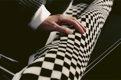 Porsche brings back fabrics of the past