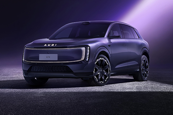 A first look at the AUDI E7X SUV's exterior