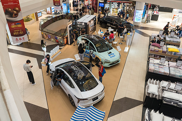 JMEV Elight lights up Tampines Mall for the New Year