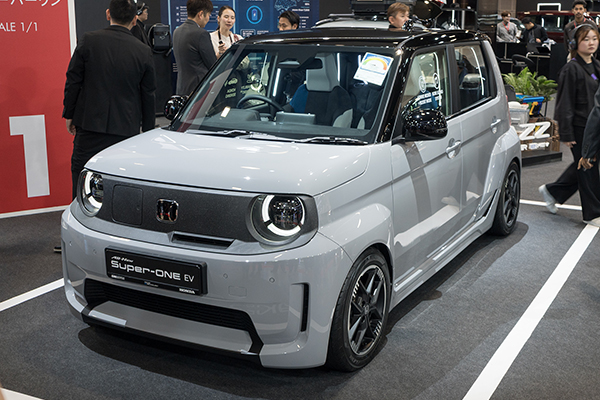 explore new car guides image