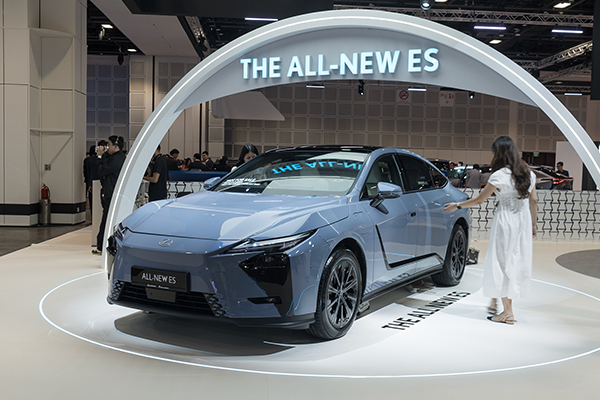 Lexus unveils next gen ES at the 2026 SG Motor Show