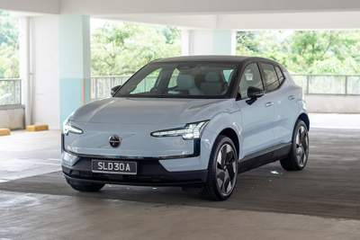 Volvo alerts EX30 SG owners to potential battery fire risk