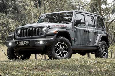 Jeep Wrangler Rubicon 4-Door Facelift Review