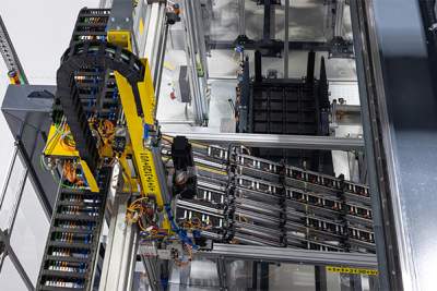 Batteries for new Porsche Cayenne to be produced in-house