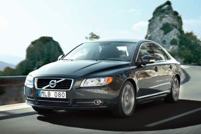Volvo gives the S80 new dynamic chassis