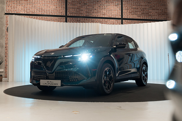 Alfa Romeo returns to Singapore with the Junior Elettrica