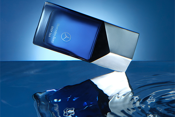 Mercedes-Benz unveils new "Deep Sea" fragrance