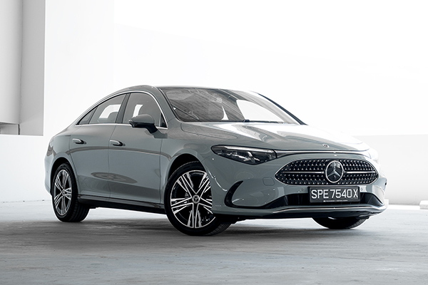 Mercedes-Benz CLA180 Progressive Review