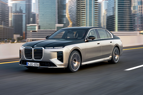 "Most extensive model update": New BMW 7 Series unveiled