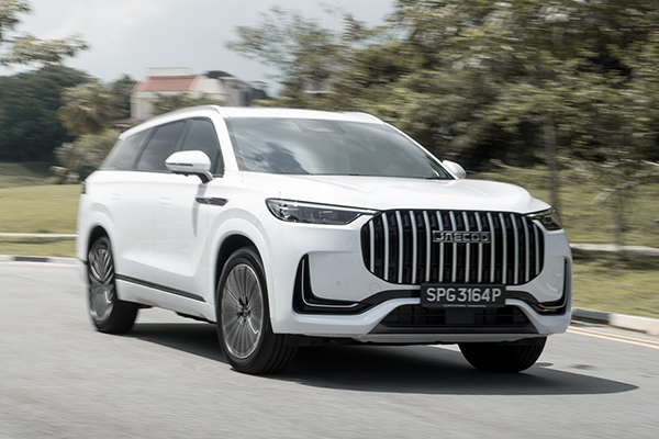 Jaecoo 8 Plug-in Hybrid Review