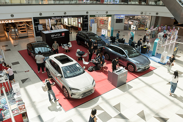 explore new car guides image