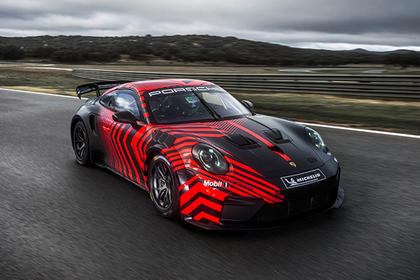 Porsche unveils new 911 GT4 R for global customer motorsport