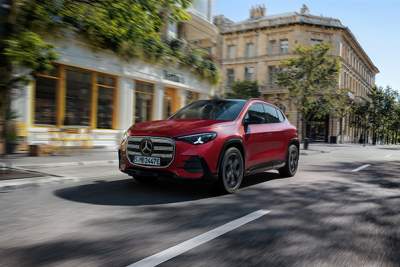 New Mercedes-Benz GLA gains space and practicality