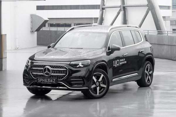 Mercedes-Benz GLB250+ Review