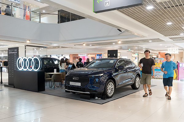 Audi Singapore visits Parkway Parade!
