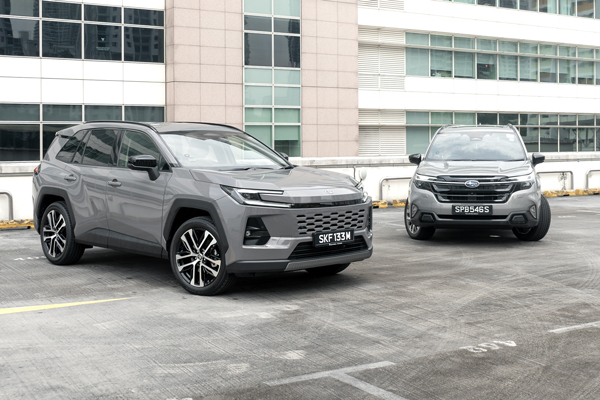 Toyota RAV4 Hybrid vs Subaru Forester e-Boxer
