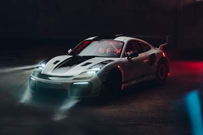 Porsche gives the 911 GT2 RS a "Moby Dick" makeover