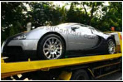 Bugatti Veyron in Singapore!