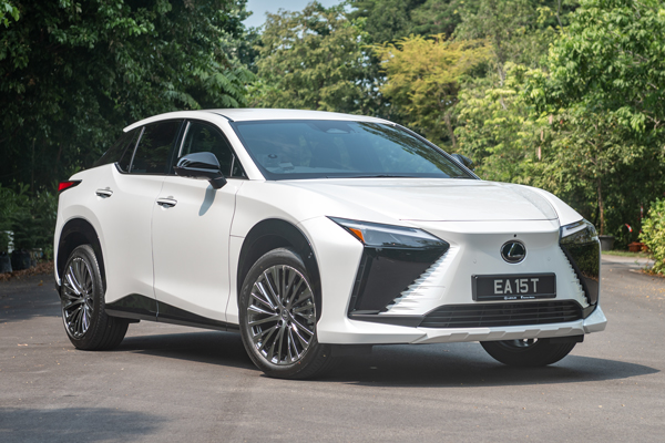 Lexus RZ350e Executive Review
