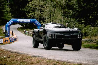 Genesis puts the Magma GT and X Skorpio to the test