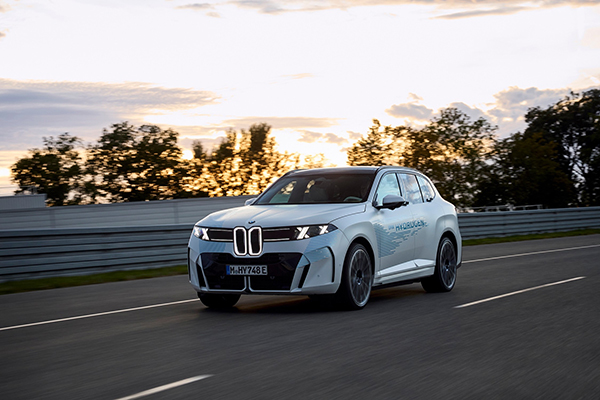 The BMW iX5 Hydrogen moves closer to production