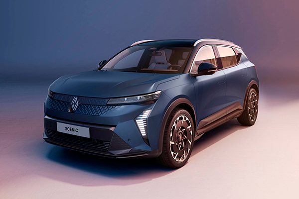 The Renault Scenic E-Tech gets more range for 2027