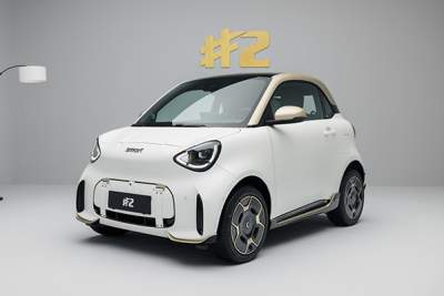 The Smart #2 gets back to its tiny city-car roots