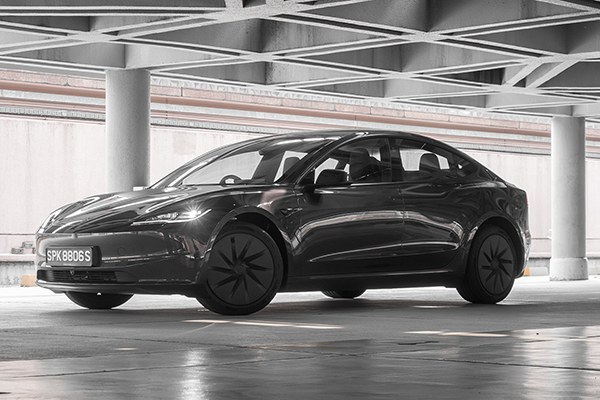 Tesla Model 3 Facelift Review