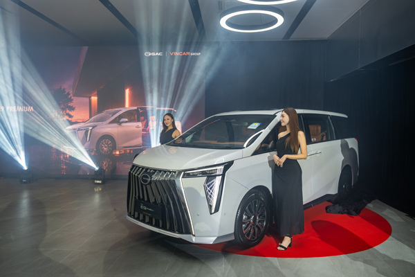 GAC E9 Premium rolls into Singapore