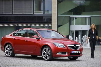 Opel Insignia sales top European Q1 charts