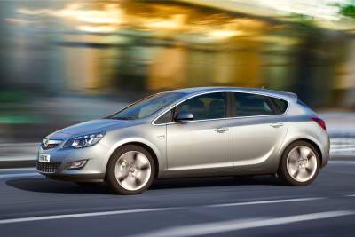Vauxhall unveils all-new Astra