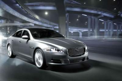 New Jaguar XJ revealed