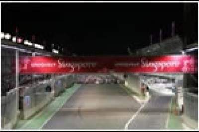 Singapore's race is safe, says Bernie Ecclestone