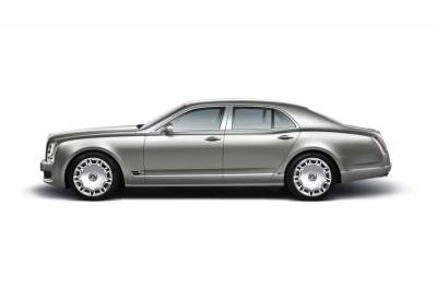 Bentley's new Mulsanne replaces the Arnage