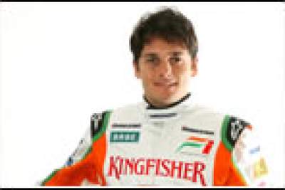 Force India release Fisichella to join Ferrari