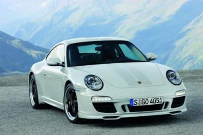Porsche revives a classic with the limited edition 911 Sport Classic