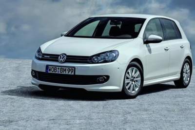 Volkswagen launches new Golf BlueMotion