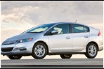 Insight hybrid vehicle wins Japan Automotive Hall of Fame Car of the Year