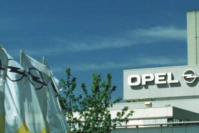 GM retracts its sale of Opel to Magna