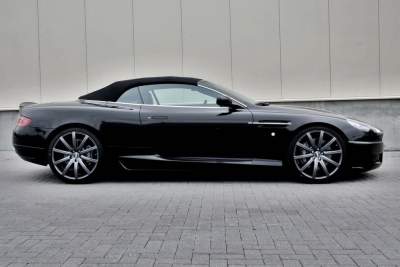 Aston Martin DB9 Volante gets a makeover from Wheelsandmore