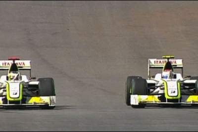 Mercedes-Benz purchases Brawn GP