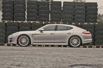 Porsche Panamera gets an upgrade from McChip